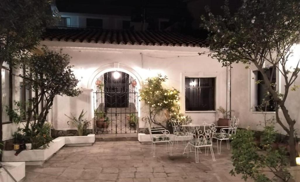 Hospedaje Ajayu Sucre Esterno foto
