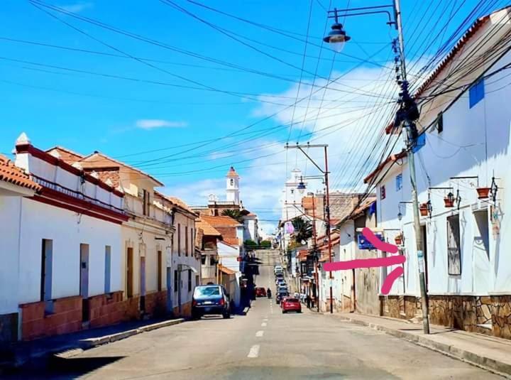 Hospedaje Ajayu Sucre Esterno foto